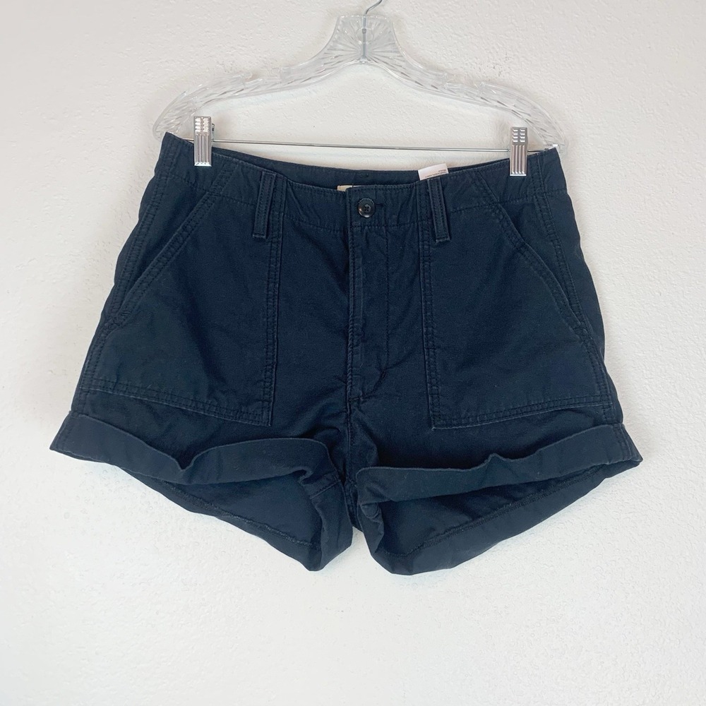Levis‎ Shorts Womens 31 Ribcage Cuffed Black Chino Casual Preppy 100% Cotton